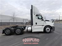 2019 Freightliner CASCADIA 126 6X4 T/A DAY CAB T