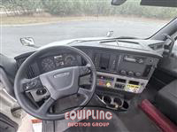 2019 Freightliner CASCADIA 126 6X4 T/A DAY CAB T