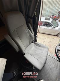 2018 Freightliner CORONADO 6X4 T/A  SLEEPER TRUC
