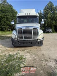 2018 Freightliner Freghtliner Cascadia 6X4 T/A D