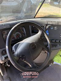 2018 Freightliner Freghtliner Cascadia 6X4 T/A D