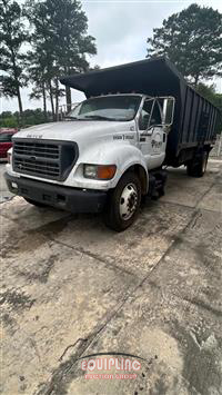 2000 Ford F650