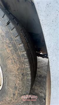 2000 Ford F650