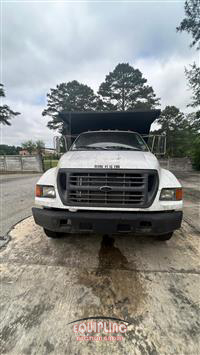 2000 Ford F650