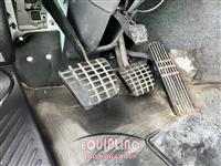 2014 Freightliner M2 6X4 T/A 26FT CDL REQUIRED B