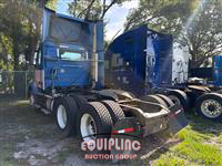 2005 VOLVO TRUCK VNM