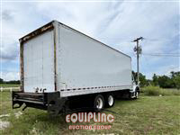 2014 Freightliner M2 6X4 T/A 26FT CDL REQUIRED B