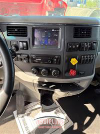 2021 Peterbilt 579