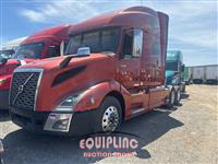 2020 VOLVO TRUCK VNL