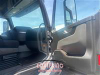 2020 VOLVO TRUCK VNL