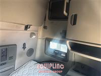 2020 VOLVO TRUCK VNL