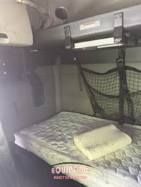 2018 Freightliner CASCADIA 6X4 T/A SLEEPER TRUCK