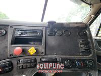 2016 Freightliner CASCADIA 6X4 T/A SLEEPER TRUCK