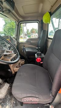 2005 Mack Granite