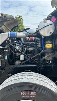 2005 Mack Granite