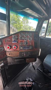 2007 Freightliner Classic XL