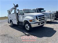2007 Ford F750 4X2 S/A CRANE TRUCK