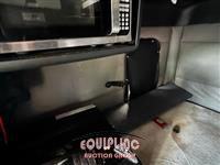 2019 Freightliner CASCADIA 6X4 T/A SLEEPER TRUCK