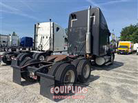 2005 Freightliner Columbia
