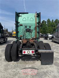2014 Freightliner CASCADIA