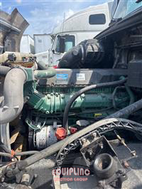 2016 VOLVO TRUCK VNL