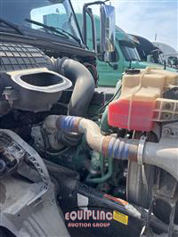 2016 VOLVO TRUCK VNL