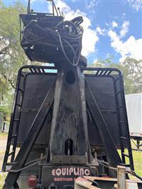 2006 International 7600 6X4 T/A GRAPPLE TRUCK