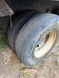 2006 International 7600 6X4 T/A GRAPPLE TRUCK