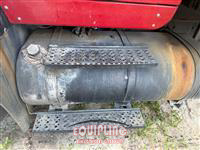 2006 International 7600 6X4 T/A GRAPPLE TRUCK