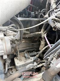 2006 International 7600 6X4 T/A GRAPPLE TRUCK