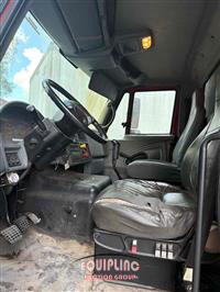2006 International 7600 6X4 T/A GRAPPLE TRUCK