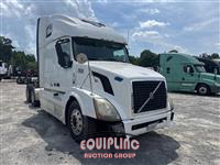 2011 VOLVO TRUCK VNL