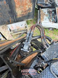 2006 International 7600 6X4 T/A GRAPPLE TRUCK