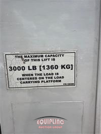 2019 Freightliner M2 4X2 S/A 26FT NON CDL BOX TR