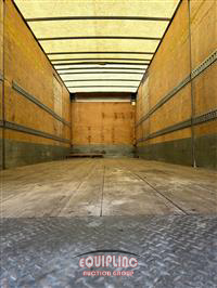 2019 Freightliner M2 4X2 S/A 26FT NON CDL BOX TR