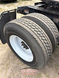 2011 Freightliner CASCADIA
