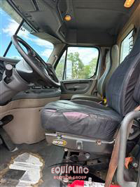 2011 Freightliner CASCADIA
