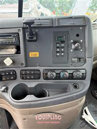 2011 Freightliner CASCADIA