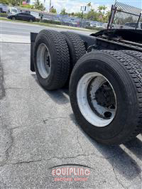 2019 Kenworth W900 6X4 T/A SLEEPER TRUCK TRA