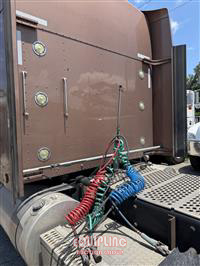 2019 Kenworth W900 6X4 T/A SLEEPER TRUCK TRA