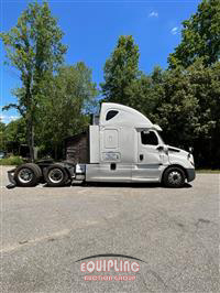 2020 Freightliner CASCADIA