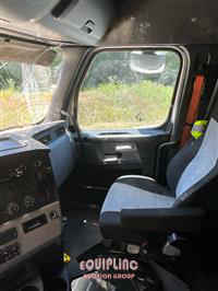 2020 Freightliner CASCADIA