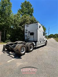 2020 Freightliner CASCADIA