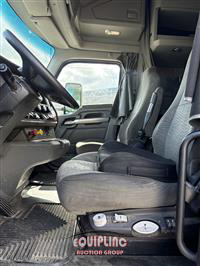2019 Kenworth T680 6X4 T/A SLEEPER TRUCK TRA