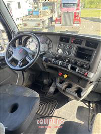 2019 Kenworth T680 6X4 T/A SLEEPER TRUCK TRA