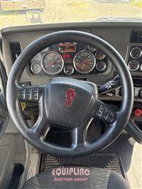 2019 Kenworth T680 6X4 T/A SLEEPER TRUCK TRA