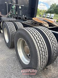 2019 Kenworth T680 6X4 T/A SLEEPER TRUCK TRA