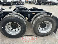 2015 Freightliner CASCADIA 6X4 T/A DAY CAB TRUCK