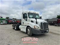 2015 Freightliner CASCADIA 6X4 T/A DAY CAB TRUCK