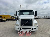 2012 Volvo VNL 6X4 T/A DAY CAB TRUCK